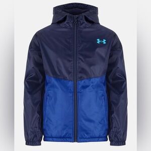 UNDER ARMOUR
OLDER KIDS MANATAUG WINDBREAKER JACKET size L (Y)